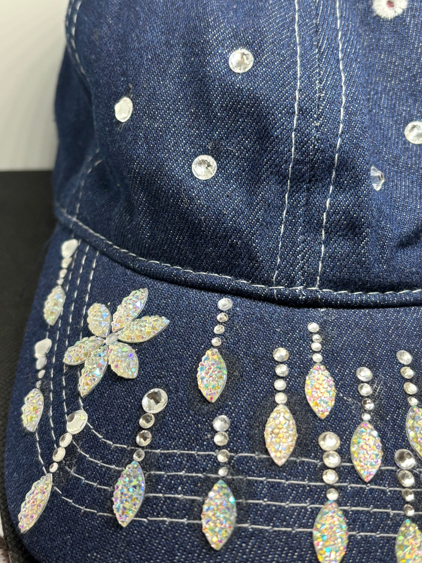 OYK Collection jeans TEARDROP beaded cap